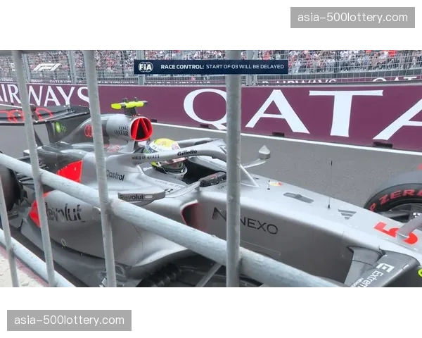 澳大利亚大奖赛:拉塞尔夺冠开启卫冕之路,梅赛德斯包揽前二展现统治力 澳大利亚大奖赛:拉塞尔夺冠开启卫冕之路,梅赛德斯包揽前二展现统治力